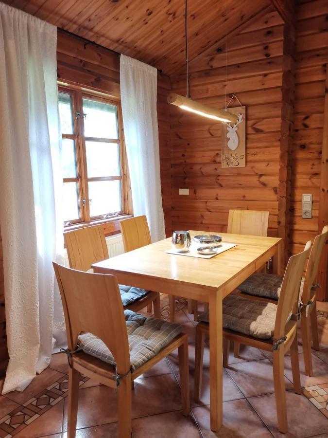 Blockhaus Am Twistesee Mit 3 Schlafzimmern Bad Arolsen Exteriör bild