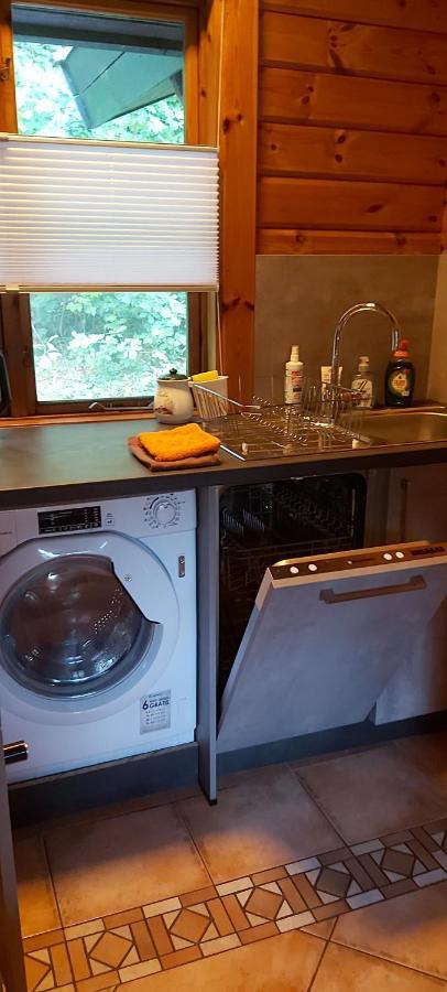 Blockhaus Am Twistesee Mit 3 Schlafzimmern Bad Arolsen Exteriör bild