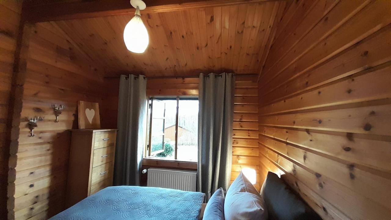 Blockhaus Am Twistesee Mit 3 Schlafzimmern Bad Arolsen Exteriör bild